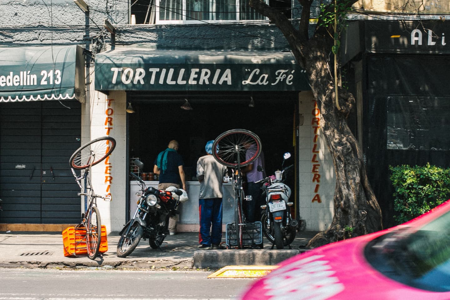 Virksomheds-kommunikation: Tech-design i udviklingslande